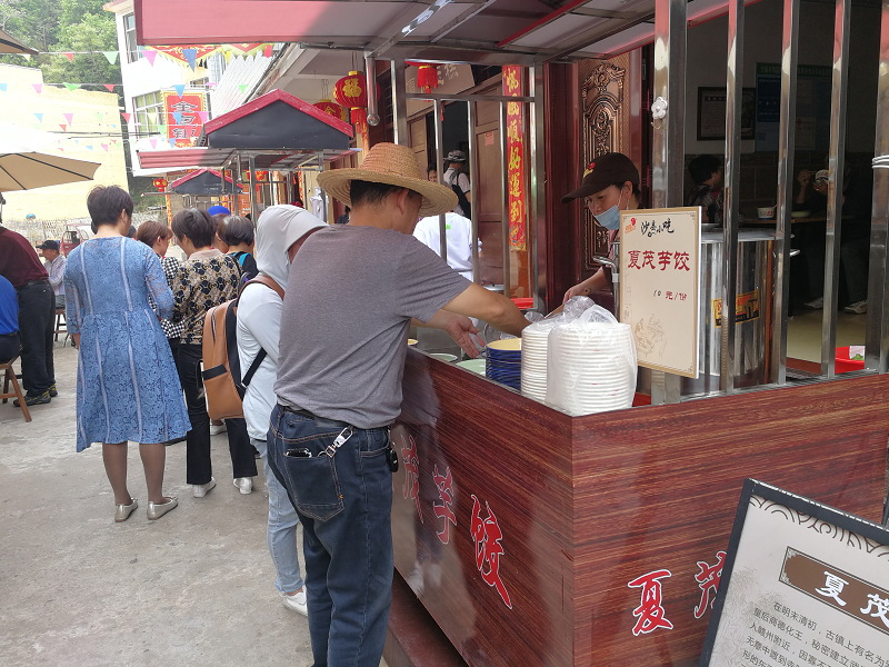 ä¹ è¿å¹³æ»ä¹¦è®°å¨ä¿é¦æèå¯æ¶çè®²è¯ï¼è®©ææ°ä»¬å¯¹æªæ¥çç¾å¥½çæ´»æ´æä¿¡å¿äºã